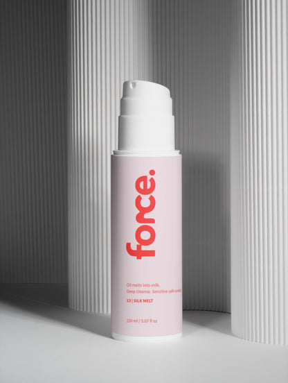 01O | OIL TO MILK CLEANSER
